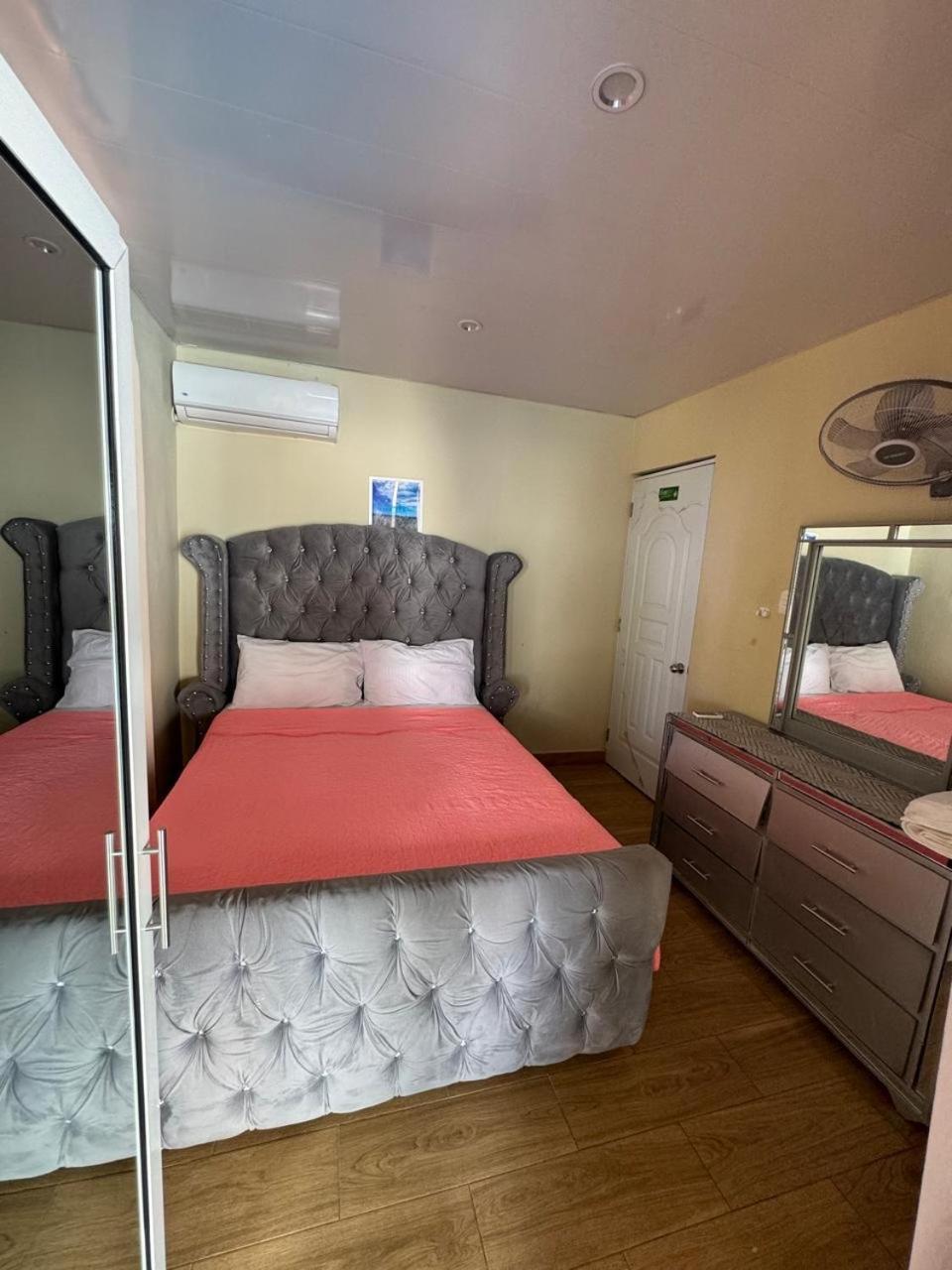 Villa Confortable Para 7 Personas Pedernales Exterior photo